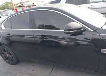 Jaguar XE Sedan Facelifting 2.0 i4P 250KM 2020 Jaguar XE JAGUAR XE S RWD AUTOMATIC 2.0 Benzyna 250KM, zdjęcie 1