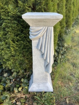 Колонна-постамент для сада