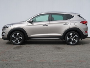 Hyundai Tucson III SUV 1.7 CRDi 141KM 2016 Hyundai Tucson 1.7 CRDi, Salon Polska, Serwis ASO, zdjęcie 2