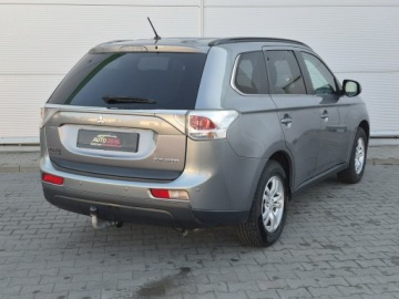 Mitsubishi Outlander III SUV Facelifting 2.0 SOHC MIVEC 150KM 2014 Mitsubishi Outlander 2.0i, 150KM, Tempomat, Hak,, zdjęcie 13
