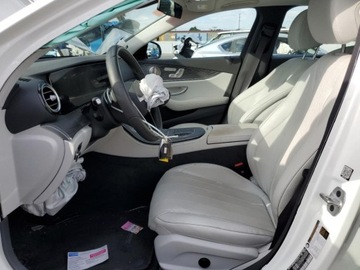 Mercedes Klasa E W214 2023 Mercedes-Benz Klasa E 350 2023 2.0l 2.0 Benzyna 255KM, zdjęcie 7