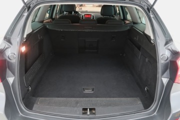 Opel Astra J Sports Tourer 1.4 Turbo ECOTEC 140KM 2011 Opel Astra 1.4 T, GAZ, Klima, Klimatronic, zdjęcie 13