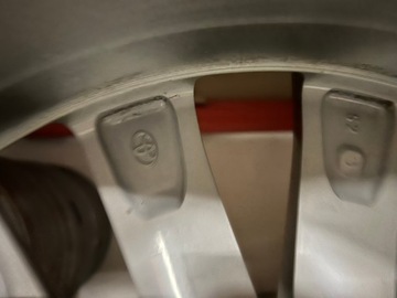 TOYOTA LAND CRUISER DISK 19X7,5J