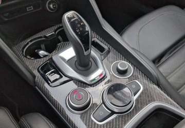 Alfa Romeo Giulia II Sedan Facelifting 2.9 Turbo 510KM 2022 Alfa Romeo Giulia 2.9 Bi Turbo V6 Quadrifoglio SalonPL FVat Bogaty 510KM, zdjęcie 16