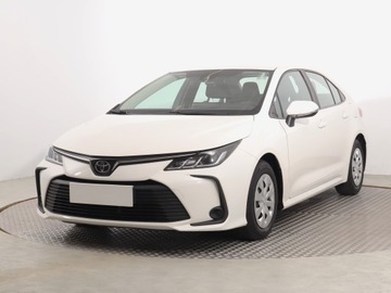 Toyota Corolla XII Sedan 1.5 VVT-i 125KM 2021 Toyota Corolla 1.5 VVT-i, Salon Polska, zdjęcie 1