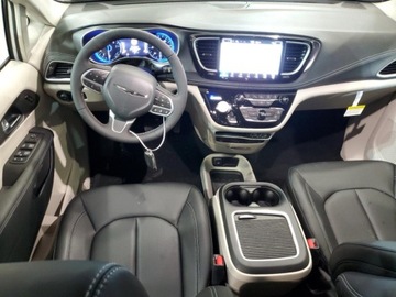 Chrysler Pacifica II 2023 Chrysler Pacifica Touring L 2023 3.6l 3.6 Benzyna 287KM, zdjęcie 8