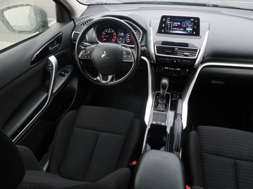 Mitsubishi Eclipse Cross SUV 1.5 T 163KM 2018 Mitsubishi Eclipse Cross 1.5 T-MIVEC, zdjęcie 6