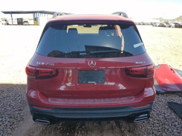 Mercedes GLB 2022 Mercedes-Benz GLB 250 4Matic 2022 2.0l 2.0 Benzyna 221KM, zdjęcie 2