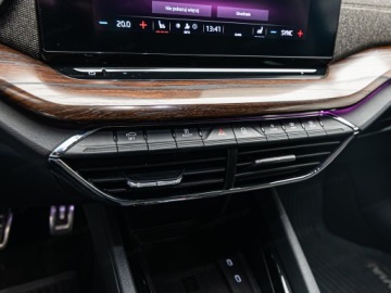 Skoda Octavia IV Scout 2.0 TDI 150KM 2022 SKODA Octavia 2.0 TDI 4x4 Scout DSG Combi 150KM 2022, zdjęcie 17