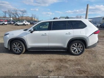 Toyota 2024 Toyota Grand Highlander 2024r., Limited, od ubezpieczalni 2.4 Benzyna 265KM, zdjęcie 3