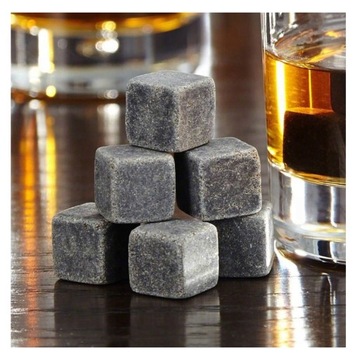 ZESTAW KAMIENI DO WHISKY W DREWNIANYM OPAKOWANIU KOSTKI KAMIENIE DO DRINKÓW