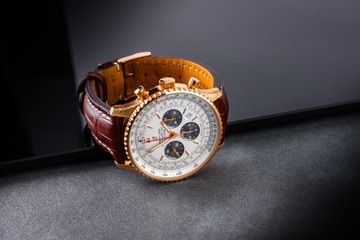 BREITLING NAVITIMER 1 B01 CHRONO COSC 18K GOLD 46MM/KPL