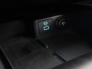 Ford Kuga III SUV Plug-In 2.5 EcoBlue 225KM 2020 Ford Kuga PHEV full LED navi półskóra klima, zdjęcie 29