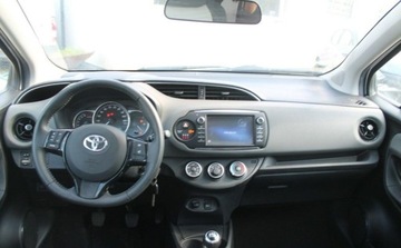 Toyota Yaris III 2018 Toyota Yaris Benzyna 72KM, zdjęcie 10