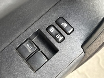 Toyota Corolla XI Sedan 1.4 D-4D 90KM 2016 Toyota Corolla 1.4 D-4D Active Seria E16 (2012-201, zdjęcie 16