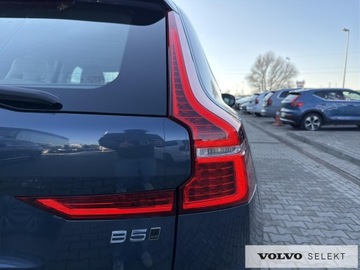 Volvo XC60 II 2023 Volvo XC 60 XC60 B5 B AWD Plus Dark aut, Harman Ka, zdjęcie 29