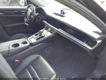Porsche Panamera II Executive 3.0 330KM 2019 Porsche Panamera 2019 PORSCHE PANAMERA 3.0 Benzyna 330KM, zdjęcie 13