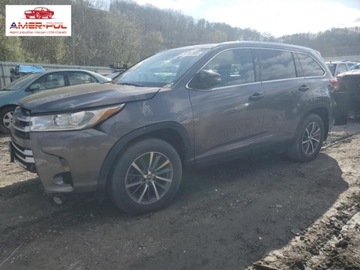 Toyota Highlander II 2019 Toyota Highlander SE, V6, od ubezpieczalni 3.5 Benzyna 295KM