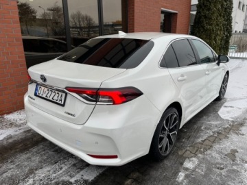 Toyota Corolla XII Sedan 1.8 Hybrid 122KM 2020 Toyota Corolla 1.8 hybryda 122 KM salon polska zarej w PL automat zad, zdjęcie 3