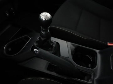 Toyota RAV4 IV MPV Facelifting 2.0 D-4D 143KM 2017 Toyota RAV-4 navi klima auto kamera i czujniki, zdjęcie 26