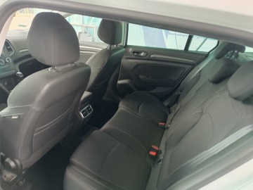 Renault Megane IV Grandtour Facelifting 1.5 Blue dCi 115KM 2020 Renault Megane IV 1.5 dci rok Salon PL Lakier oryginał Perła metalik, zdjęcie 24