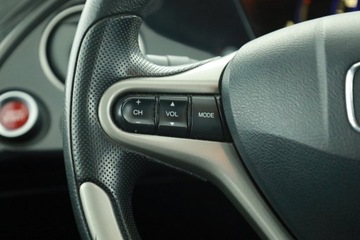 Honda Civic VIII Hatchback 5d 1.4 i 83KM 2006 Honda Civic 1.4 i-DSI, Salon Polska, GAZ, Klima, zdjęcie 11