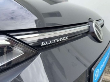 Volkswagen Golf VIII Alltrack 2.0 TDI 200KM 2023 Volkswagen Golf Alltrack 2.0 TDI 200km 4Motion Webasto Matrix LED Hak Pak., zdjęcie 30