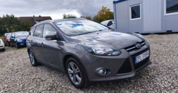 Ford Focus III Kombi 1.6 EcoBoost 150KM 2014 Ford Focus Ford Focus 1.6 Benzyna 150KM, zdjęcie 4