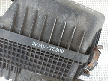 HYUNDAI I40 KOMBI SEDAN 1.7 CRDI POUZDRO FILTRU VZDUCHU 28110-3Z300