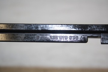 Рамка воздушного фильтра VW Golf 4 IV 1J0819638A