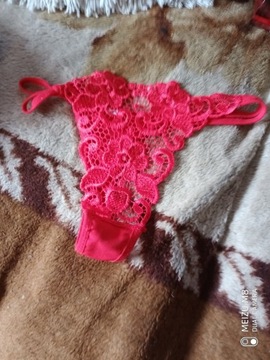 Stringi w kwiaty