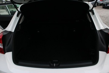 Mercedes GLA I Off-Roader Facelifting 1.6 180 122KM 2019 Mercedes GLA 180 F-vat Salon Polska Kamera Automat, zdjęcie 27