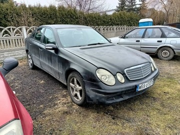 Mercedes Klasa E W211 2005 Mercedes E 220 E klasa 2.2CDI 102km 05r