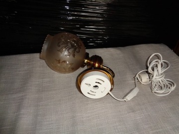 Стильный настенный светильник