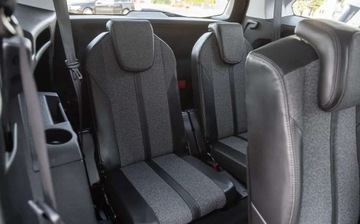 Peugeot 5008 II Crossover 1.6 THP 165KM 2017 Peugeot 5008 1.6T 165Ps Automat Navi Full Ledy Polskora Kamera 360 Radar 7, zdjęcie 34