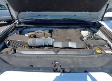 Toyota 2022 Toyota 4-Runner 2022, 4.0L, 4x4, TRD SPORT, od ubezpieczalni 4.0 Benzyna, zdjęcie 13