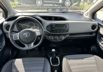 Toyota Yaris III Hatchback 5d Facelifting 1.0 VVT-i 69KM 2016 Toyota Yaris 1.0B LPG 69KM 2016r. auto zarejestrowane i ubezpieczone w Pol, zdjęcie 9