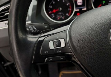 Volkswagen Tiguan II SUV 1.4 TSI 150KM 2018 Volkswagen Tiguan 1.4 TSI 150KM DSG bezwypadkowy kamera Tempomat ACC, zdjęcie 23