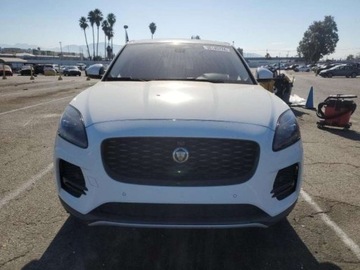 Jaguar E-Pace 2021 Jaguar E-Pace 2021, 2.0L, 4x4, SE, od ubezpieczalni 2.0 Benzyna 246KM, zdjęcie 2