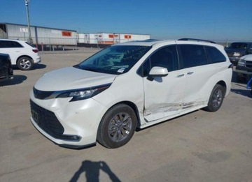 Toyota Sienna III 2021 Toyota Sienna 2021, 2.5L, XLE, od ubezpieczalni, zdjęcie 5