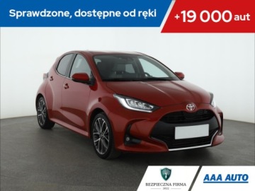 Toyota Yaris IV Hatchback 1.5 Dynamic Force 125KM 2023 Toyota Yaris 1.5 VVT-i, Salon Polska, Serwis ASO