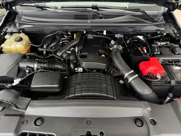 Ford Ranger V Podwójna kabina Facelifting 2019 2.0 EcoBlue 213KM 2022 Ford Ranger Limited / 4x4 / Hak / Kamera cofania /, zdjęcie 17