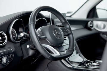 Mercedes GLC C253 SUV 2.1 220 d 170KM 2018 Mercedes-Benz GLC 220D 4Matic AMG Salon PL Autotrade Mercedes-Benz, zdjęcie 21