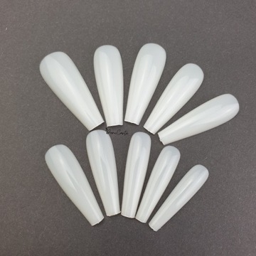 Formy tipsy balerina coffin mleczne 120 szt coffin