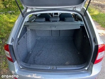 Skoda Octavia II Kombi 1.6 TDI CR DPF 105KM 2010 Skoda Octavia Skoda Octavia 1.6 Diesel 105KM, zdjęcie 12