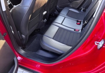 Peugeot 2008 I SUV Facelifting 1.2 PureTech 110KM 2018 Peugeot 2008 bezwypadekz Niemiecallur 1.2 Benzyna 110KM, zdjęcie 15
