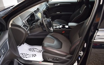 Ford Mondeo V Kombi 2.0 TDCi 150KM 2017 Ford Mondeo 2.0 TDCI PowerShif ST-Line Edition Lopatki Navi Alum Pdc 2.0, zdjęcie 18