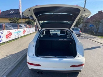 Audi Q3 I SUV 2.0 TDI 140KM 2013 Audi Q3 Nawigacja Klimatyzacja Parktronic El.szyby El.lusterka Alufelgi 2.0, zdjęcie 18
