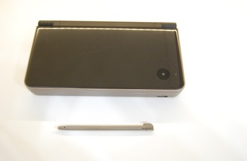 Консоль Nintendo DSi LL UTL-001 Япония