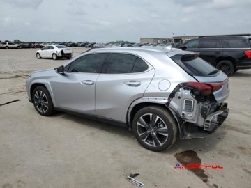 Lexus 2023 Lexus UX 2023 r., 2,0L 250 H PREMIUM 2.0 Benzyna 181KM, zdjęcie 3